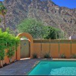 La Quinta real estate