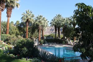 Indian Wells offers gated & non-gated housing options